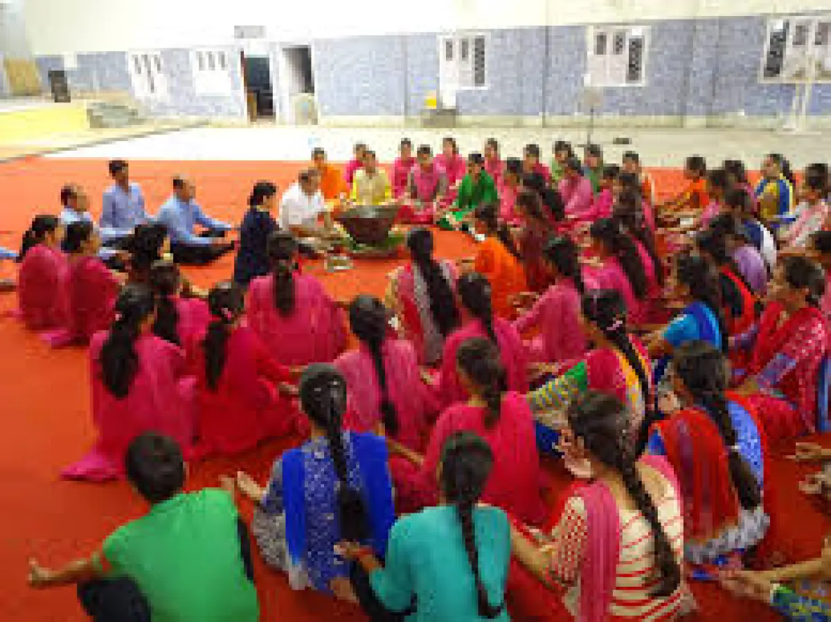 Shaping Bright Minds, Strong Women